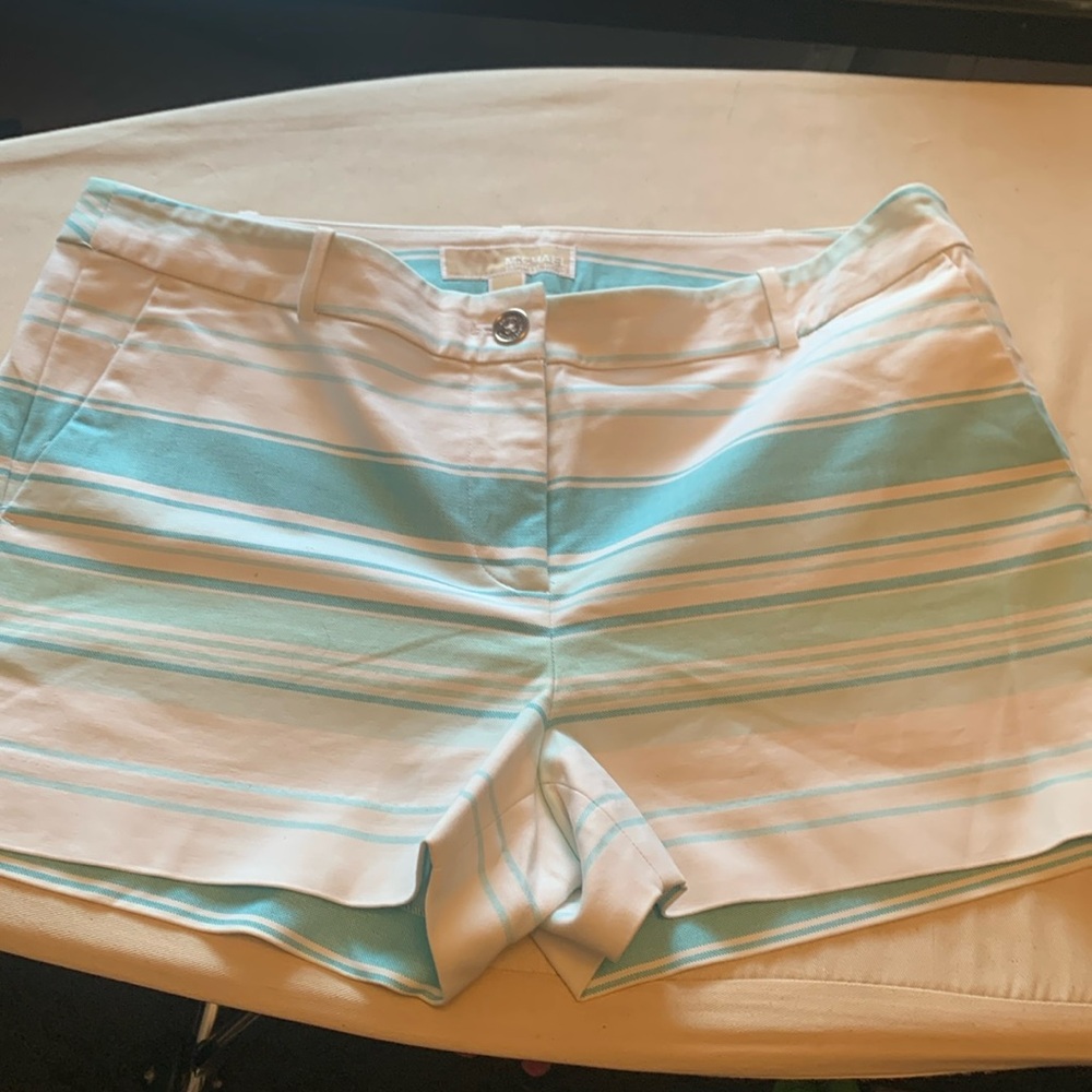 Michael Kors striped short